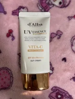 d'Alba UV ESSENCE WATERFULL+ サンクリーム