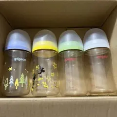 ピジョン　哺乳瓶　4本セット　240ml カラフル　プラスチック