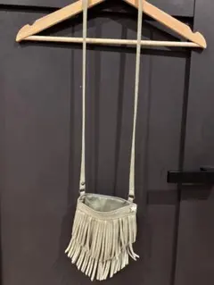フリンジ ショルダーバッグ ライトグリーン　H&M