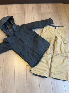 バートン　子ども用　スノーボードウェア　セット