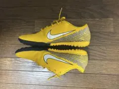 NIKE MERCURIAL フットサルシューズ イエロー