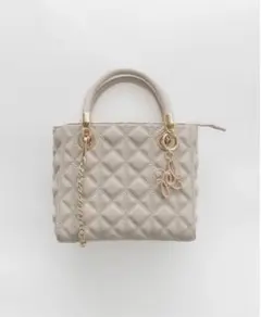 に*こ様 最終値下げ　2WAYキルティングバッグ