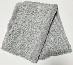 グレー ケーブル編み スヌード　ネックウォーマー
