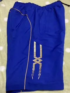 ミズノ　XL ハーフパンツ　青　ジップ無しサイドポケット有り