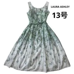 2026年最新】13号 ローラアシュレイの人気アイテム - メルカリ