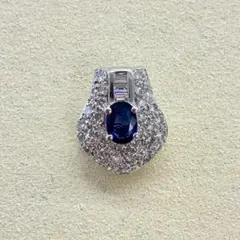 ペアシェイプ ブルーストーンゴールドピアス 両耳用 - メルカリ
