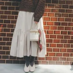 美品✨プロポーションボディドレッシング タフタギャザースカート ベージュ Sのサムネイル