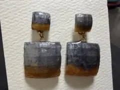 Item thumbnail for item cb7db993-171a-45d6-b92d-db5e9a6e98e0