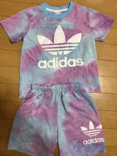 adidas キッズ セットアップ　タイダイ柄