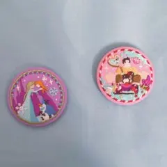 ディズニー　刺繍缶バッジ2個セット