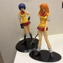 一騎当千　孫策・呂蒙　制服verフィギュア 2体セットのサムネイル