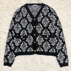 美品✨ジュリアブティック パイピング総柄カーディガン 金ボタン 高級感 ダマスクのサムネイル
