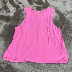 ※H&M DIVIDED ピンク タンクトップ EUR 40