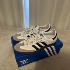 Item thumbnail for item f60f4e61-1bee-45fa-8f8a-626c8a52efa1