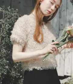 hinari ヒナリ/ フェザーヤーン半袖プルオーバー