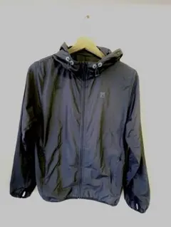 【今だけお得❗️】FILAレディースラッシュガード /長 袖/UVジャケット