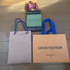 ルイ・ヴィトンとグッチのショッパーセット