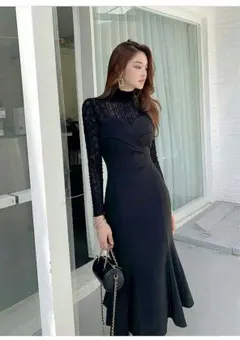 - サスペンダーとスリムフィットヒップフィッシュテールドレス