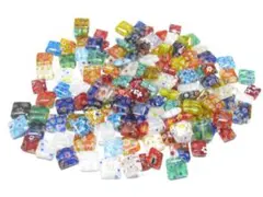 人気　ミルフィオリガラスビーズ　ベネチアン柄　チャーム　パーツ　穴あり　１４０個