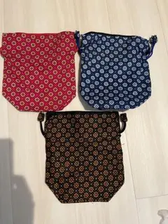 バリ製　バティック柄巾着3枚セット