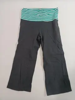FOREVER21　ヨガパンツのサムネイル