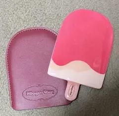 ハーゲンダッツ アイスクリーム型ミラー