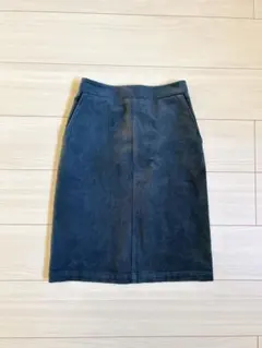 KBF タイトスカート スエード調 カーキー ひざ丈