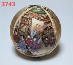 3666　手毬　平安絵巻　御所車　桜　ゴールド　金襴　木目込みまり　置物 3829 手毬 龍 御所車 花柄 紺×シルバー 木目込みまり 置物 - メルカリ