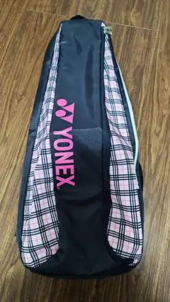 YONEX ラケットバッグ 黒とピンク チェック柄