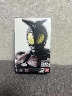 HF5969U 未開封 S.H.フィギュアーツ 仮面ライダーダークカブト Amazon.co.jp: S.H.フィギュアーツ(真骨彫製法) 仮面ライダー