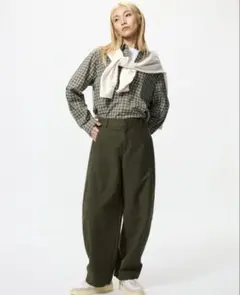 ユニクロ ジャージーバレルレッグパンツ オリーブ Lサイズ