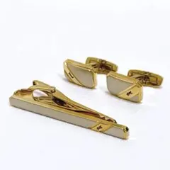 イヴサンローラン カフス タイピン セット シルバー ゴールド ロゴ 235-7