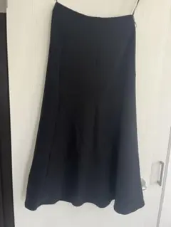 UNIQLO : C 黒 フレアロングスカート　マーメイドスカート