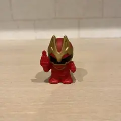 戦隊ヒーロー ミニフィギュア ゴジュウウルフ　ガチャガチャ
