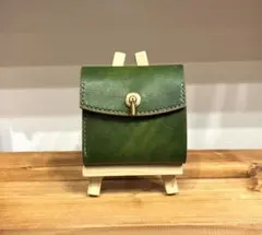 三つ折りウォレット　オリーブグリーン　財布