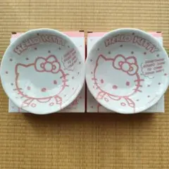 新品　ハローキティ 食器 2個セット
