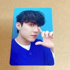 AB6IX 未公開トレカ　BORN LIKE THIS ウジン