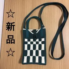 ☆新品☆スマホショルダーバッグ ダークグリーン チェック柄