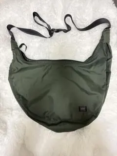 Item thumbnail for item e6085c2d-c596-45fd-8cd8-74254daa95c7