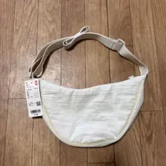 UNIQLO ラウンドミニショルダーバッグ ホワイトのサムネイル