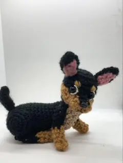 ハンドメイド　あみぐるみ　チワワ