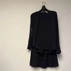 【新品未使用】ゴーシュセットアップ 長袖トップス&ロングスカートcolor濃紺のサムネイル