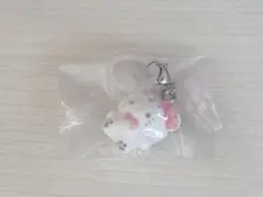 サンリオ めじるしアクセサリー ふわふわスノー キティ