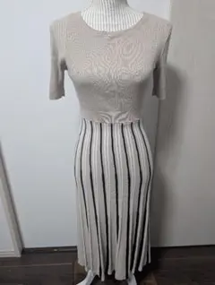 ストライプ 半袖ニットワンピース