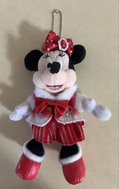 ミニーマウスぬいぐるみバッジ　ガイド冊子　お土産袋　プーさんチケットホルダー２つ