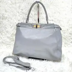 FENDI ピーカブー 2way レザーショルダーバッグ ターンロックのサムネイル