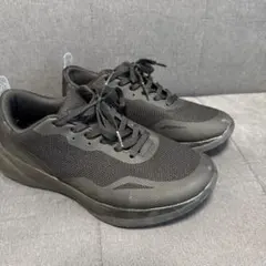 Puma ブラック スニーカー ソフトフォーム+