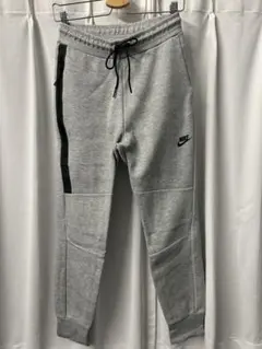 【廃盤】NIKE テックフリース Sサイズ 美品 値下げ交渉大歓迎 バラ売り可 廃盤】NIKE テックフリース Sサイズ 美品 値下げ交渉大歓迎 バラ