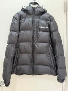 アディダスオリジナルス　ダウンジャケット S