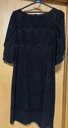 セレモニー用　黒 フレアスリーブ ワンピース